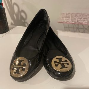 Tory Burch Quinn Flats Size 6 Extended Width